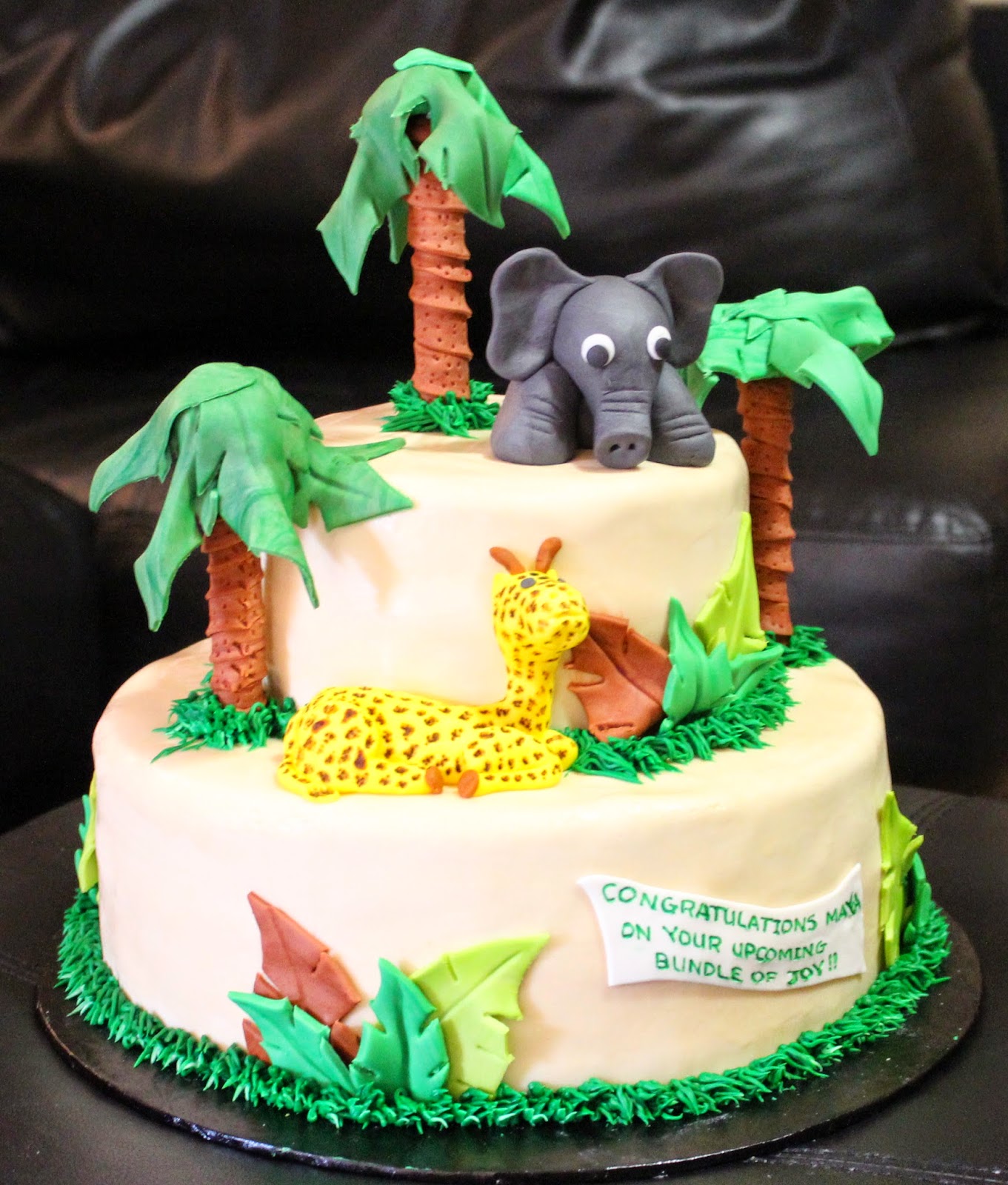 Elephant and Giraffe Baby Shower Cake