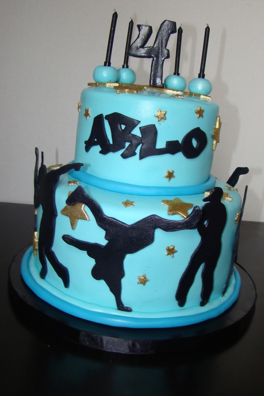 Hip Hop Dance Cake