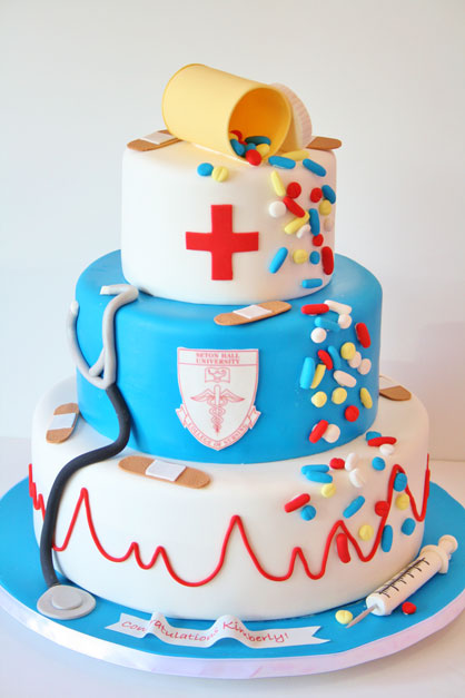 10 Photos of Custom Nurse Graduation Cakes