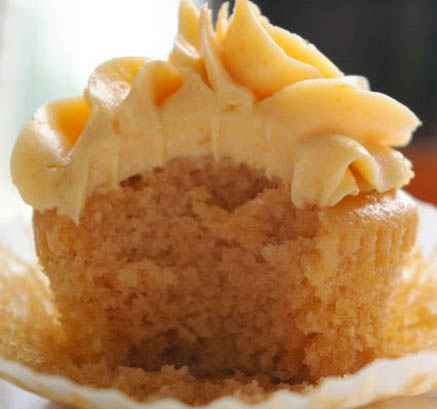 Peach Cupcakes with Buttercream