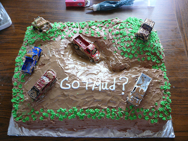 11 Photos of Truck Mud Bogging Cakes