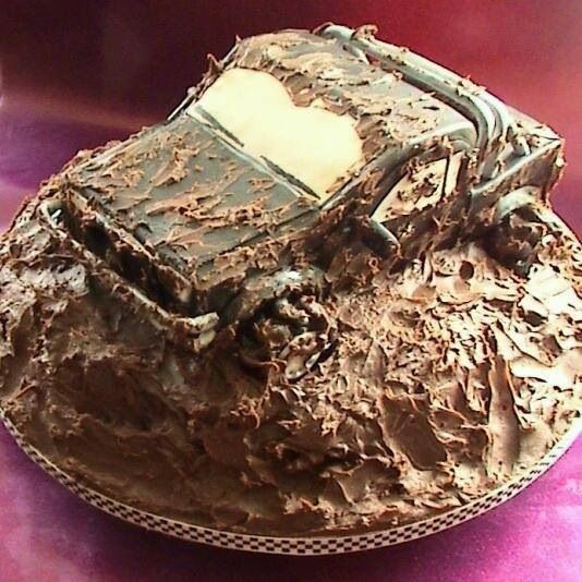 Truck Mud Bogging Birthday Cake