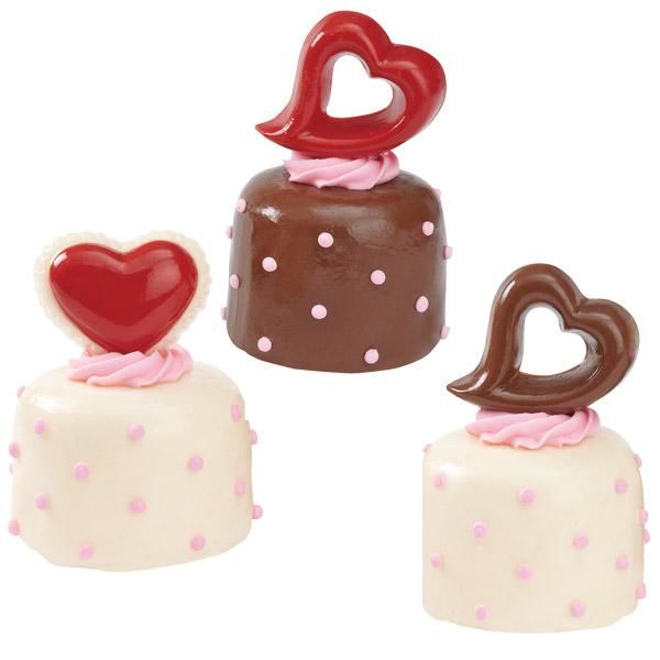 Valentine Petit Fours