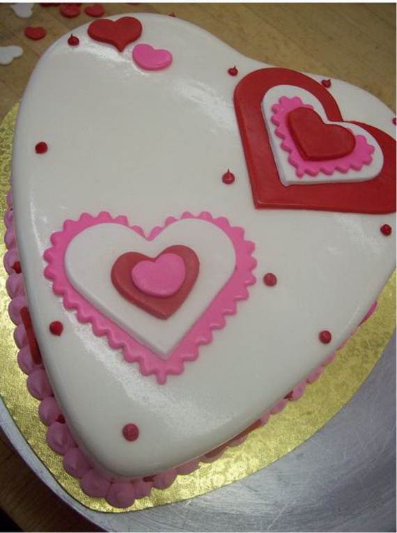 Valentine's Day Cake Decorating Ideas