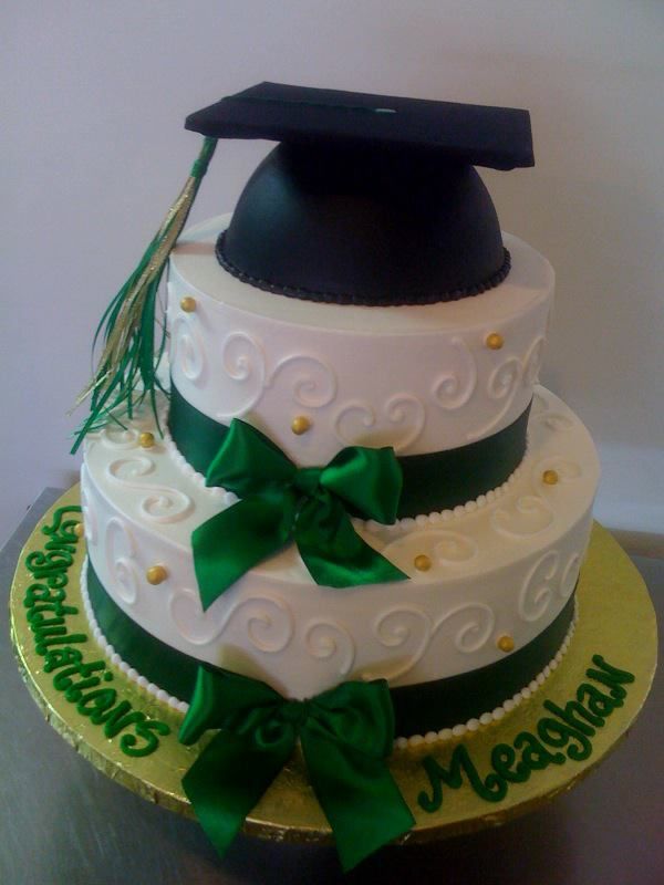 2 Tier Graduation Cake