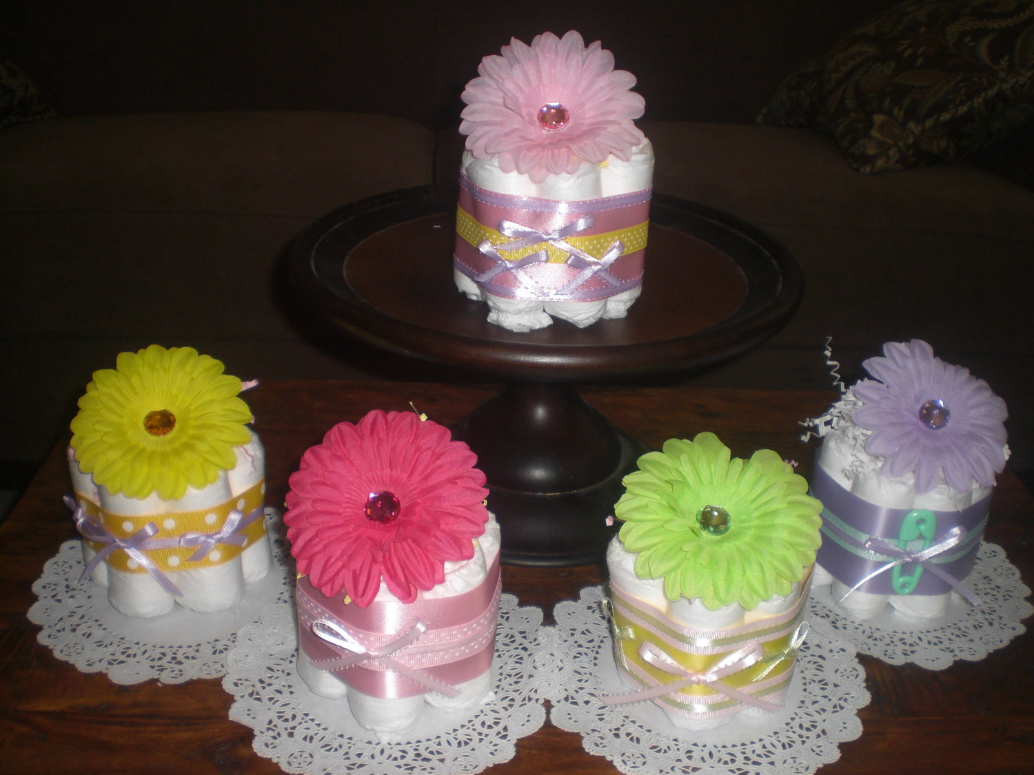 9 Photos of Miniature Diaper Cakes With Flowers