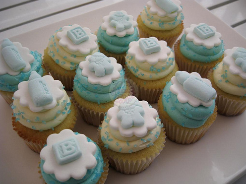 Baby Shower Cupcake Cake