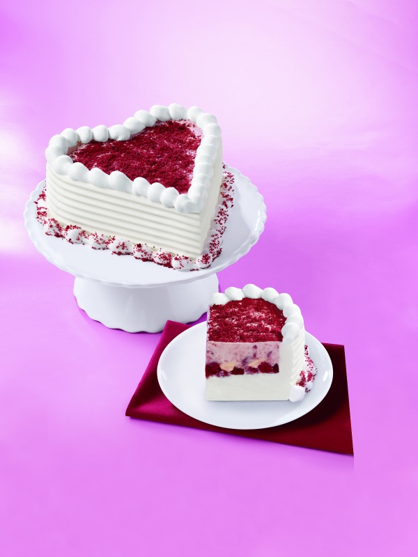 Dairy Queen Valentine Cakes