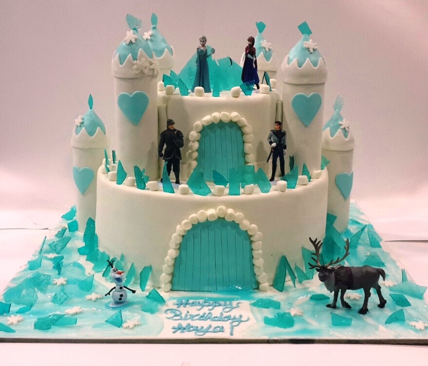 Frozen Movie Birthday Cake