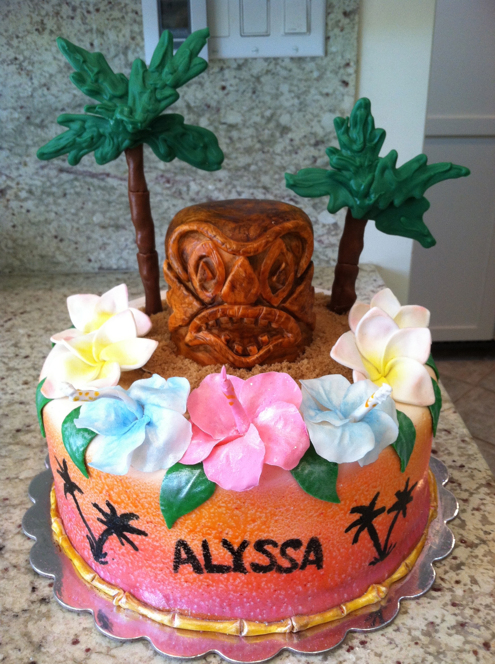 Hawaiian Themed Birthday Cakes for Girls