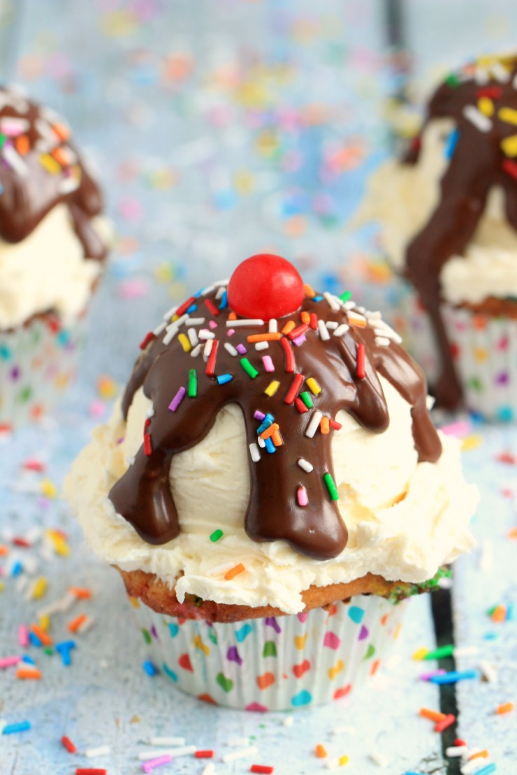 Ice Cream Sundae Cupcakes