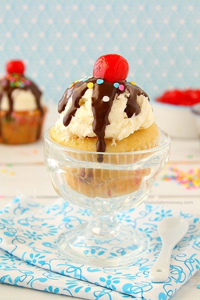 Ice Cream Sundae Cupcakes