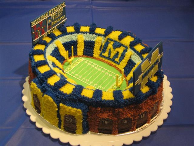 Michigan Wolverines Happy Birthday Cake