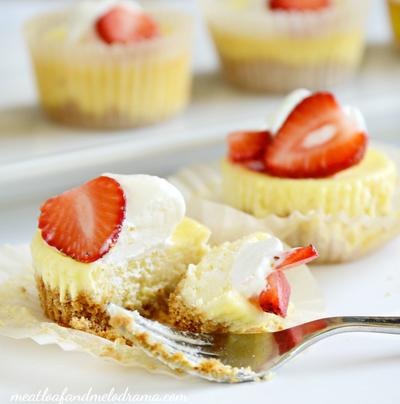 Mini Strawberry Cheesecakes