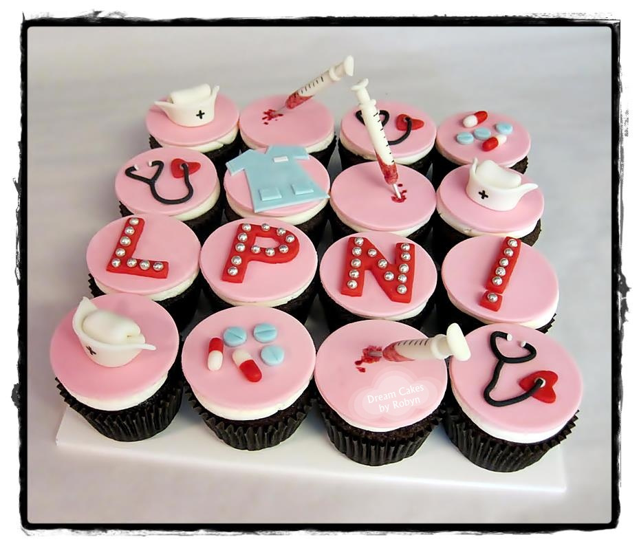 Nursing Graduation Cupcakes