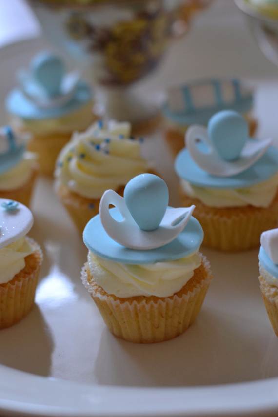 Pacifier Baby Shower Cupcakes Ideas