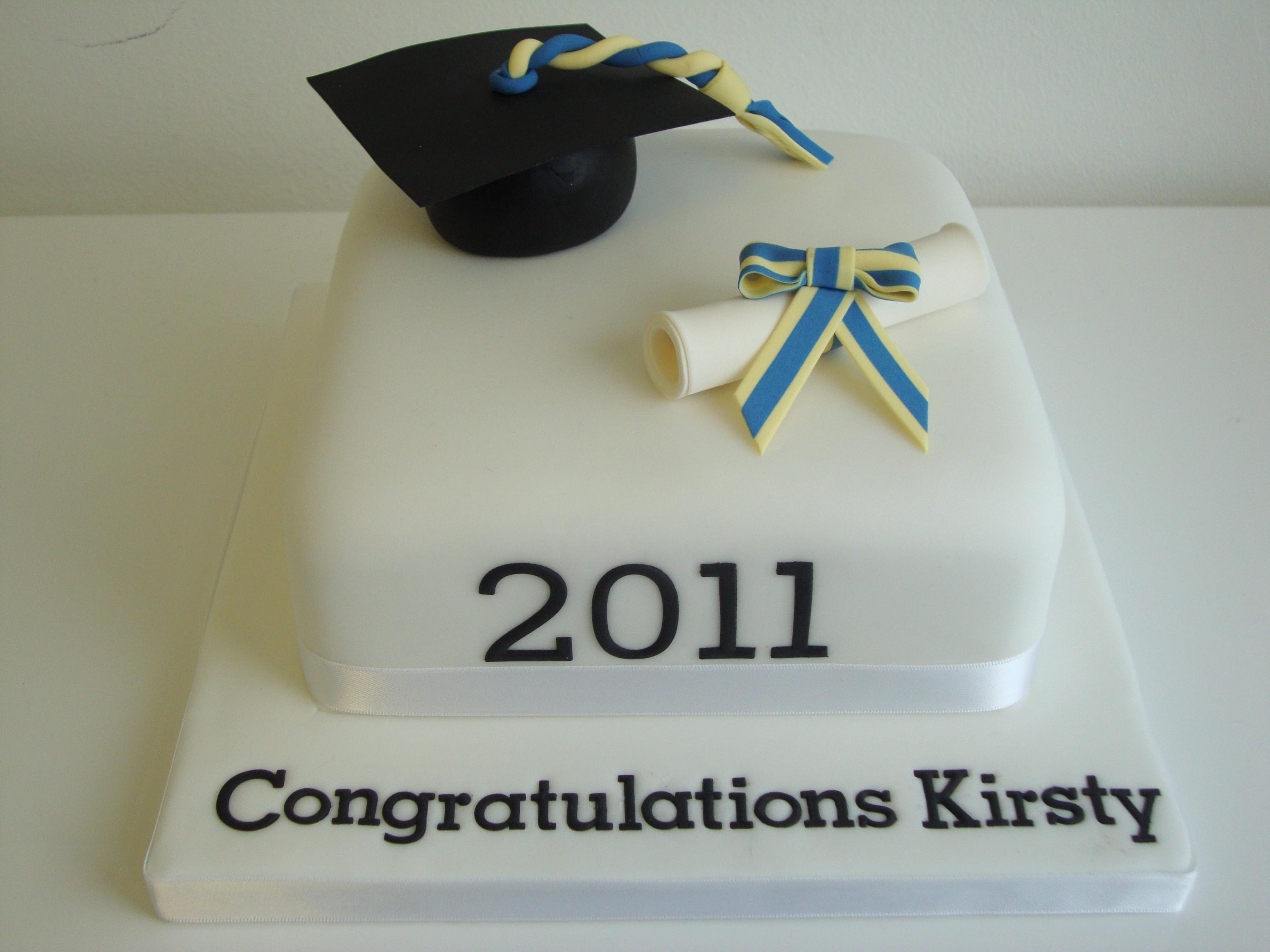 Small Graduation Cake