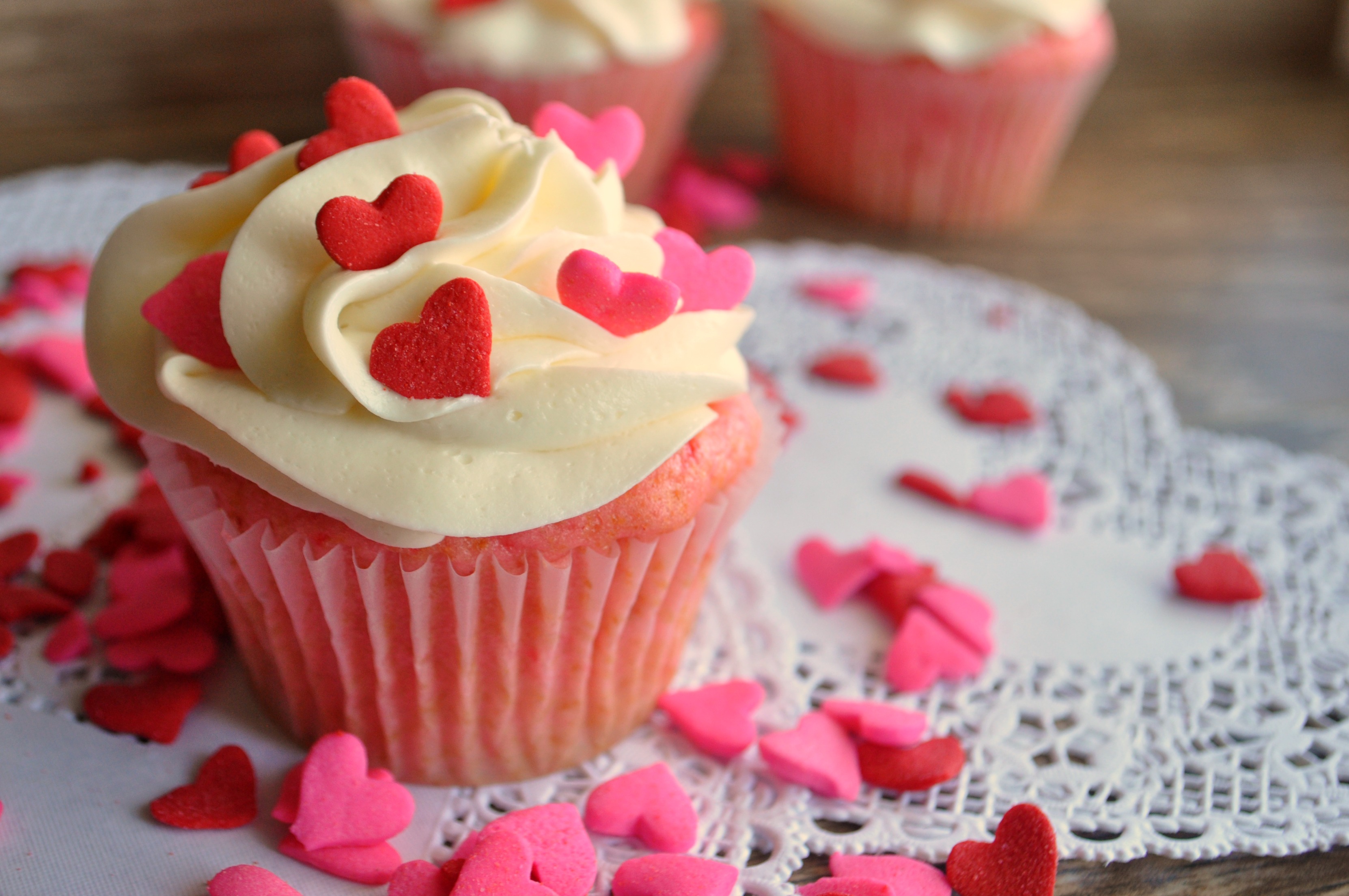 Valentine's Day Cupcake Decorating Ideas