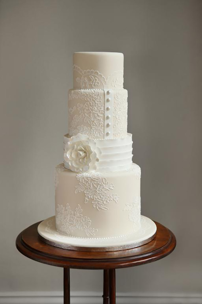 White Elegant Lace Wedding Cake