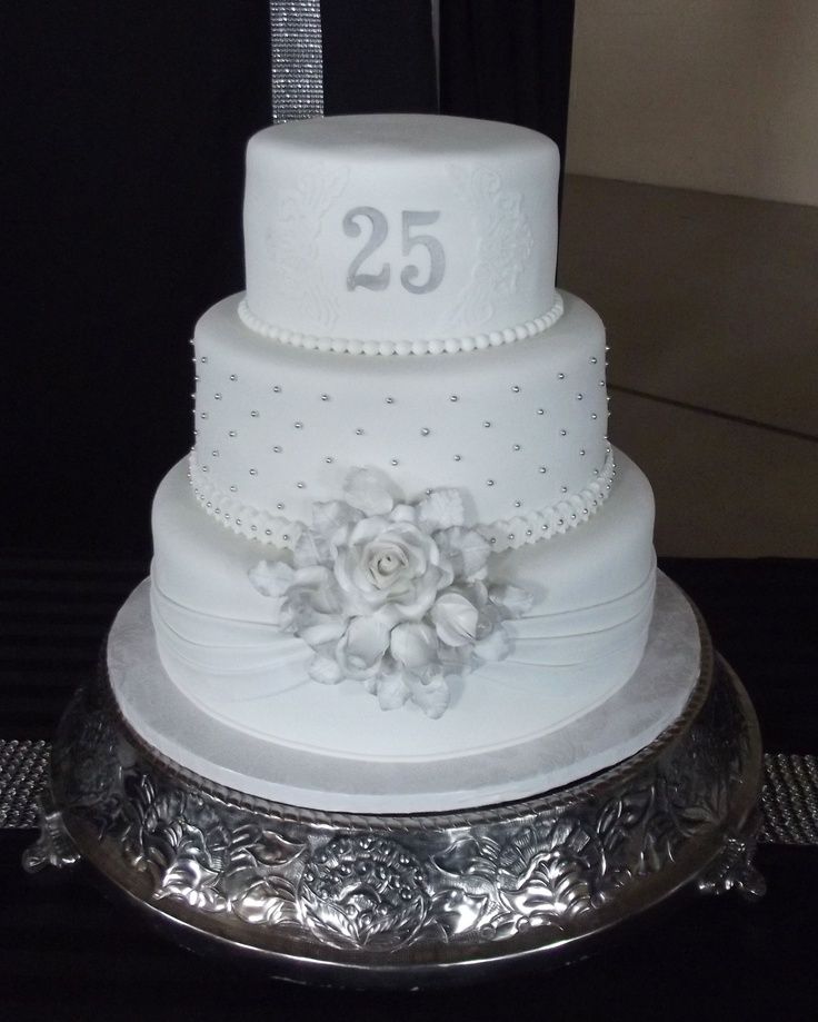 25th Wedding Anniversary Cake