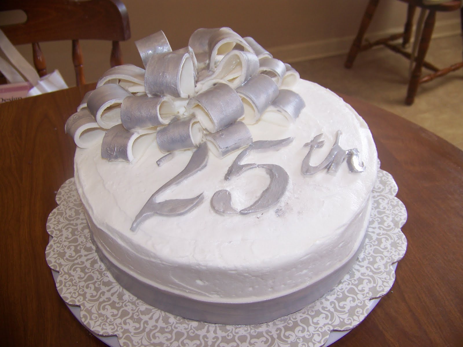 25th Wedding Anniversary Cake