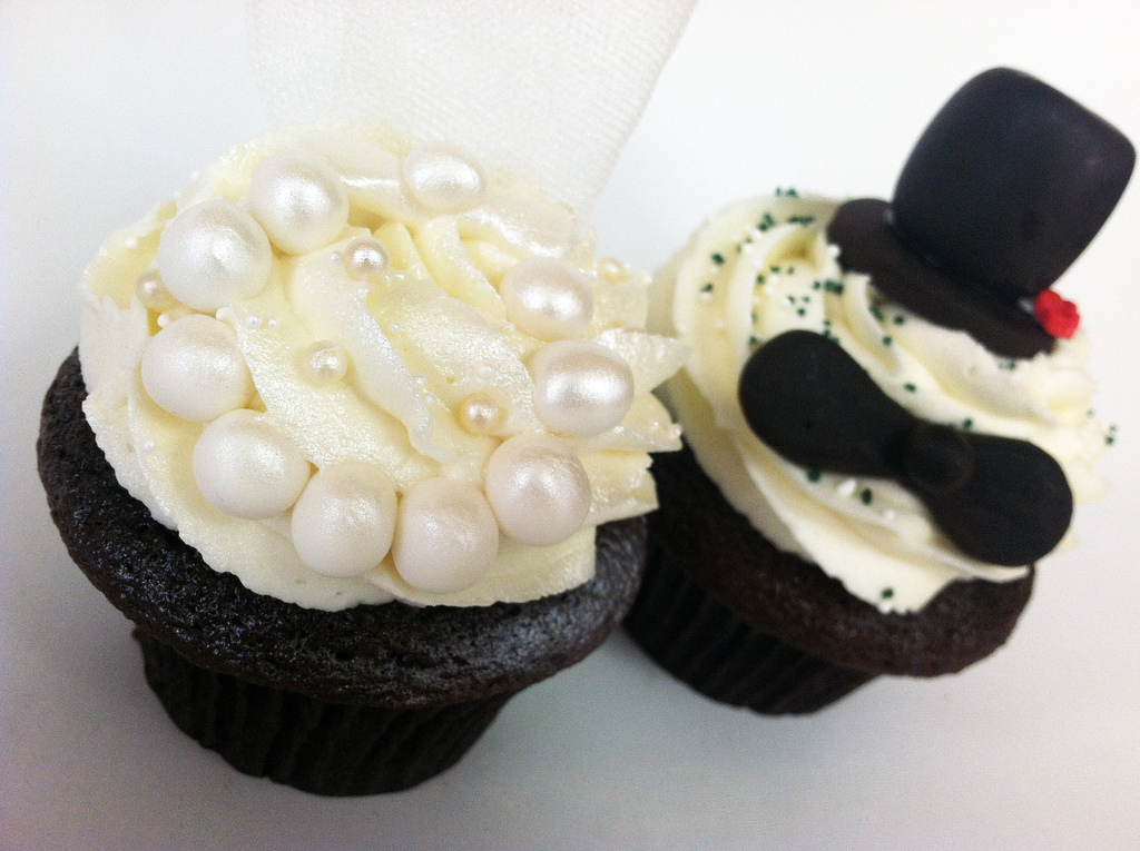 Bride and Groom Cupcakes