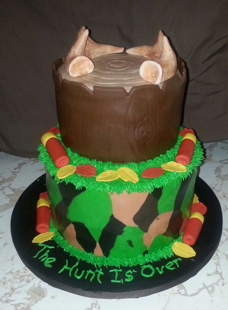 Camo Grooms Cake