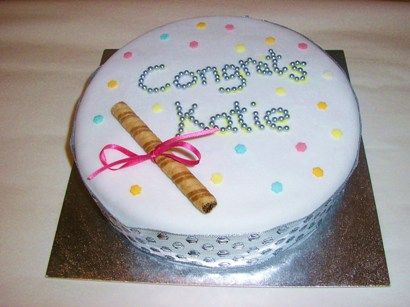 Easy Graduation Cake Decorating Ideas