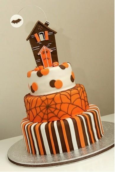 Halloween Cake Design