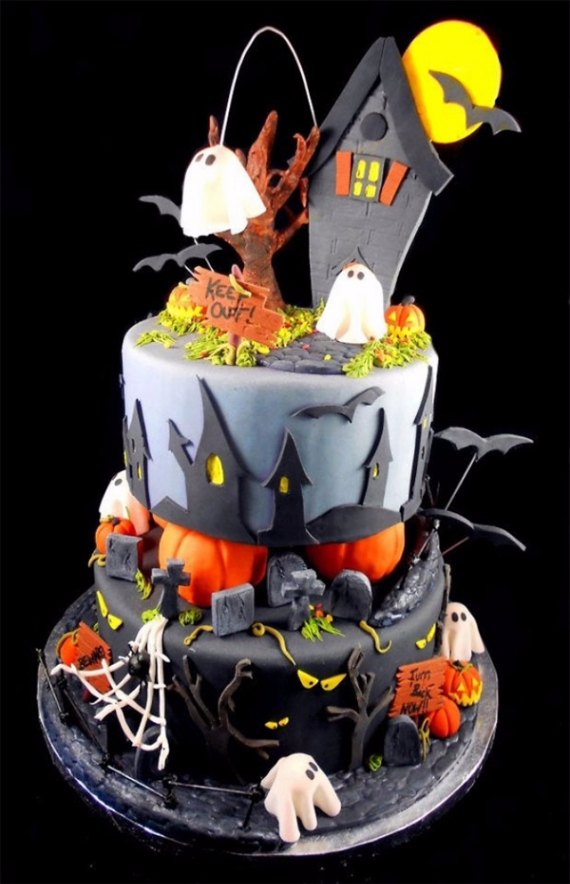 Halloween Haunted House Cake Idea