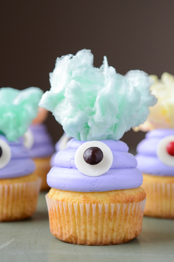 11 Photos of Halloween Cupcakes With Cotton Candy Treat