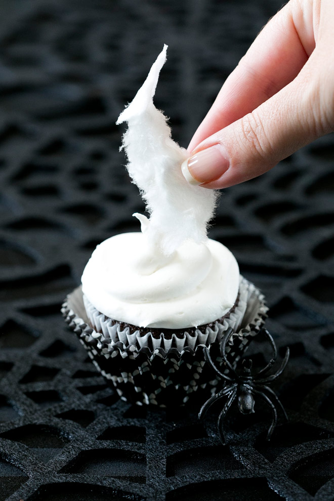 How to Make Spider Web Cupcakes