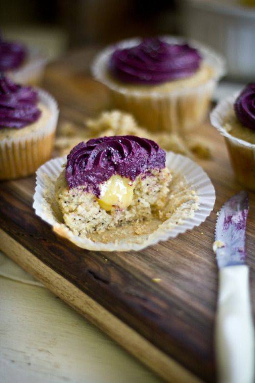 Lemon Poppy Seed Cupcakes