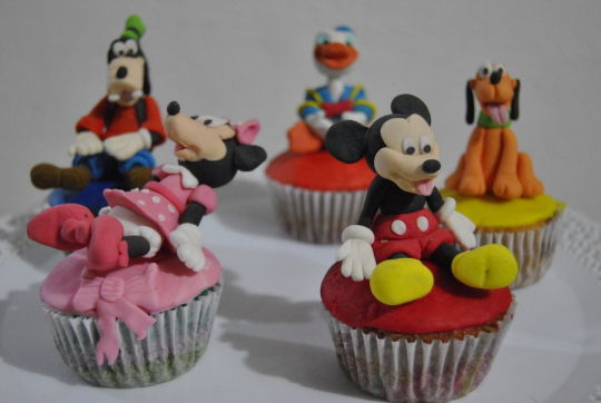 Mickey Mouse and Friends Cupcakes