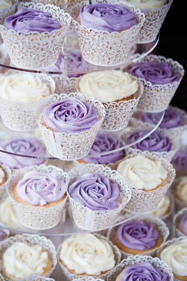 Purple Wedding Cake and Cupcake Ideas