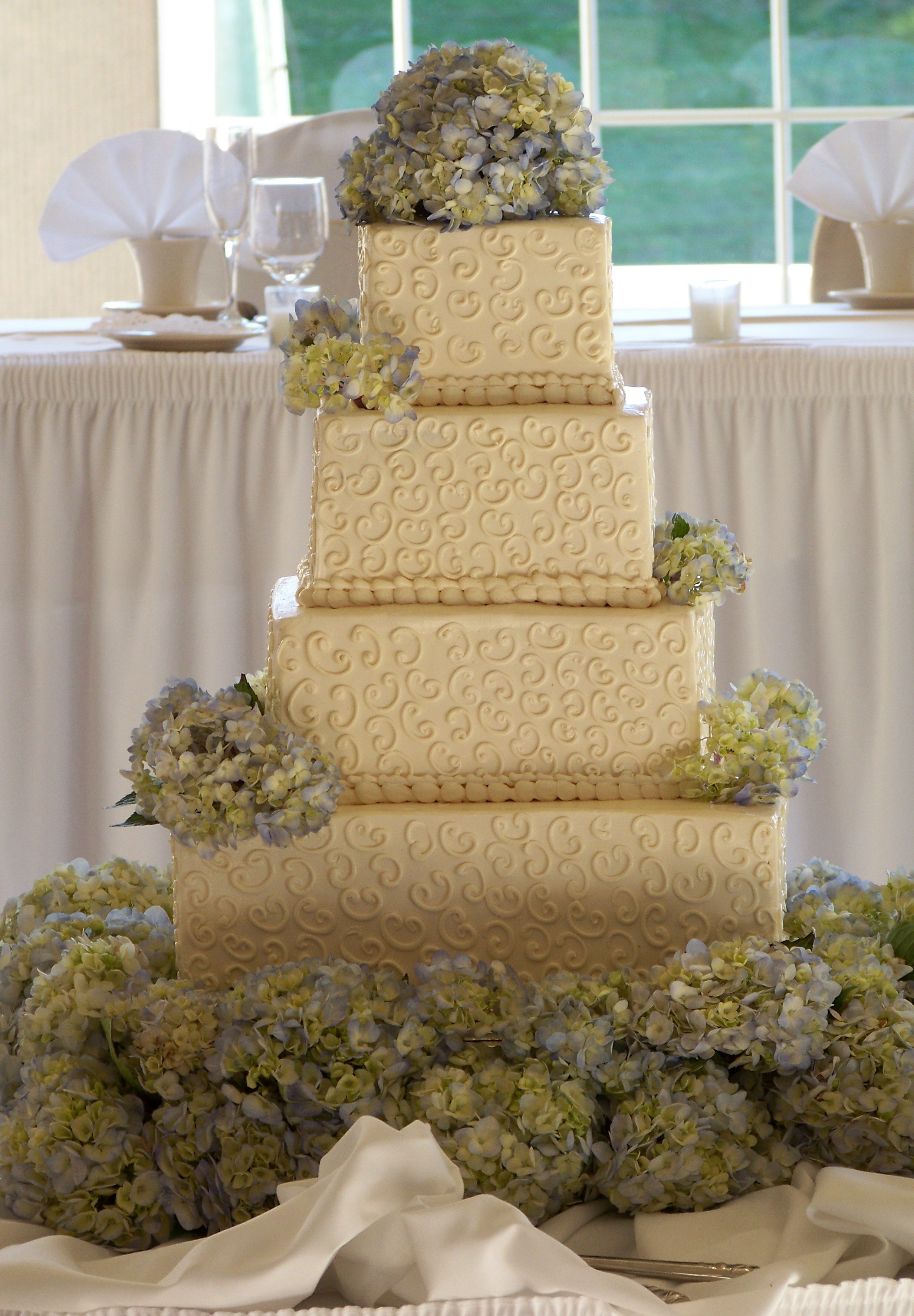 Square Wedding Cakes with Buttercream Icing