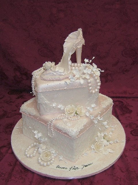 Champagne Bridal Shower Cake