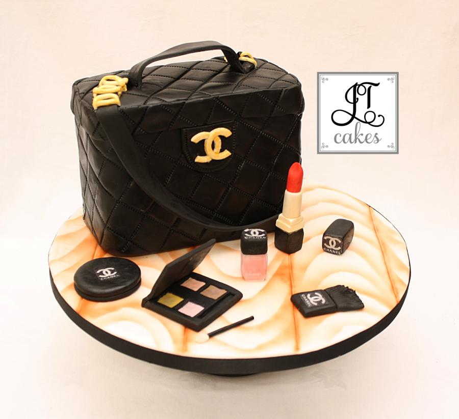 Chanel Makeup Bag Cake