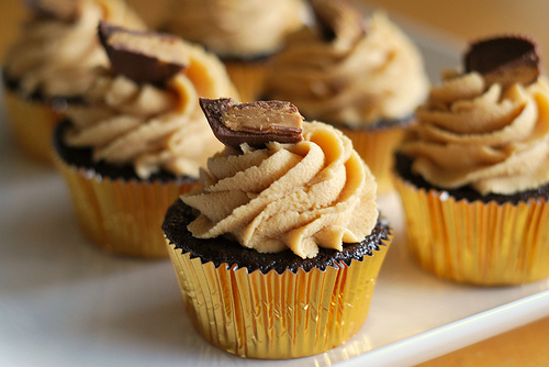 5 Photos of Peanut Butter Cream Cupcakes