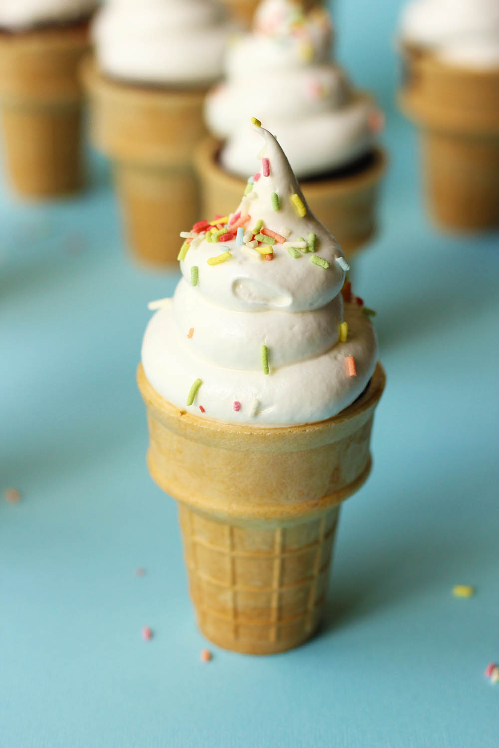 Chocolate Ice Cream Cone Cupcakes