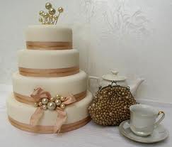 Gold Ivory and Champagne Wedding Cake