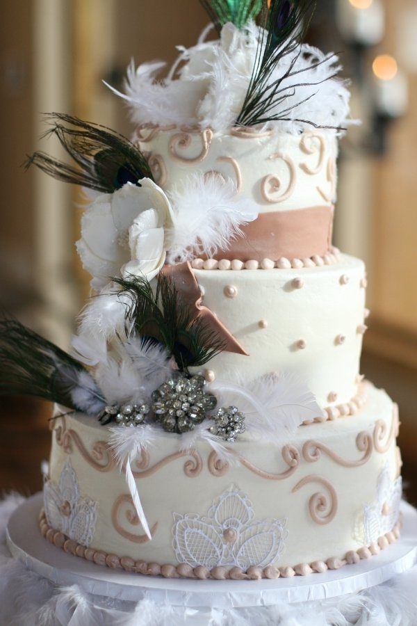 Great Gatsby Roaring 20s Wedding Cake