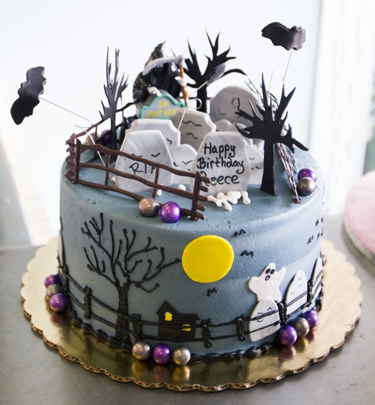 7 Photos of Halloween Graveyard Cakes Cute