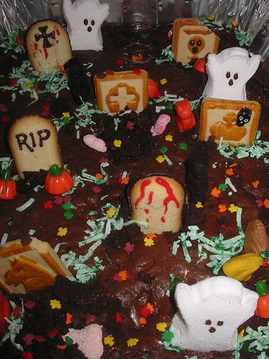 Halloween Graveyard Cake