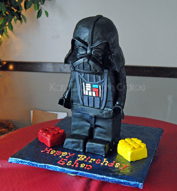 LEGO Star Wars Birthday Cake