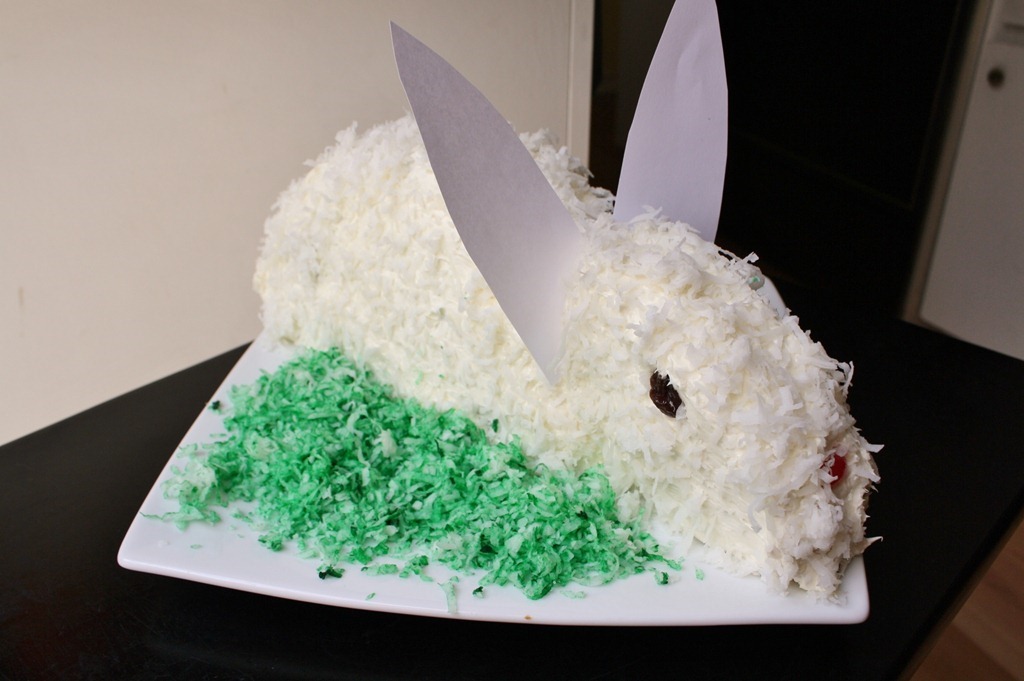 Make Easter Bunny Cake