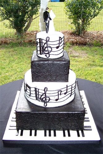 Musical Wedding Cake