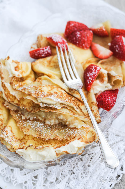 Sweet Cream Cheese Pancakes