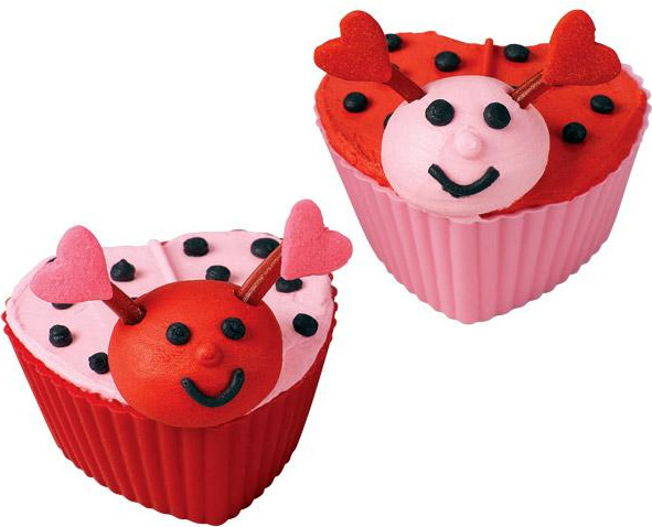 5 Photos of Valentine Ladybug Cupcakes