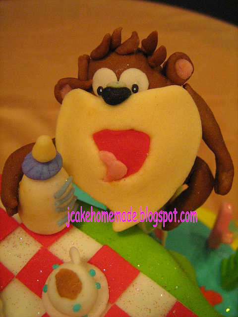 Baby Looney Tunes Birthday Cake